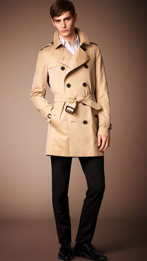 burberry trench coat sandringham vs kensington|burberry kensington trench coat men's.